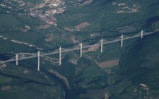 Velvet moments: travel photo of the week – Millau viaduct, France Millau-viaduct-photo