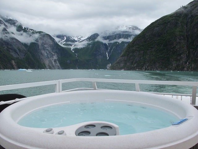 Cruise Hot Tub