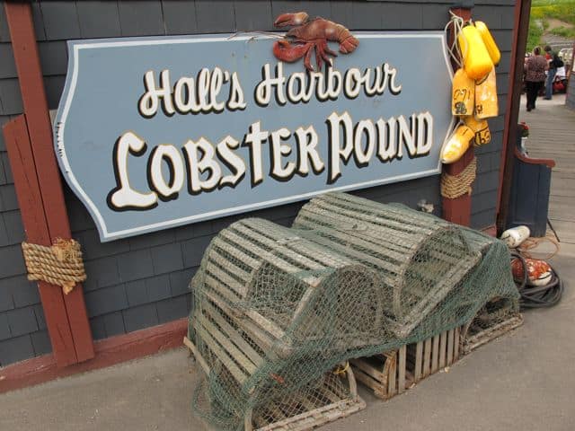 lobster-pound-halls-harbour lobster-pound-halls-harbour-photo