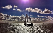 sailboat-ijsselmeer-holland-photo