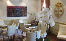 lounge-monarch-hotel-johannesburg-photo