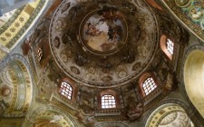 basilica-di-san-vitale-ravenna-photo