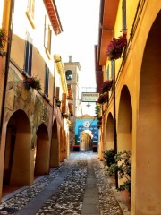 vicolo-campeggi-dozza-photo