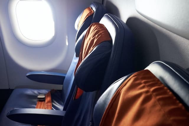 worst seat on a plane last row