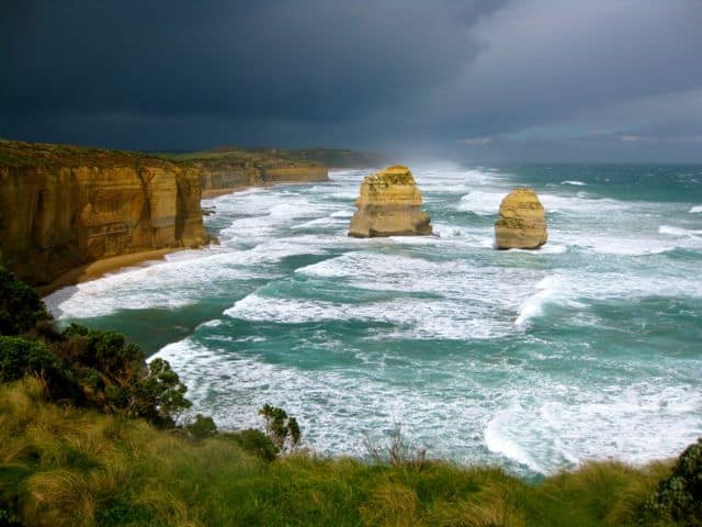 great-ocean-road-victoria-storm-photo