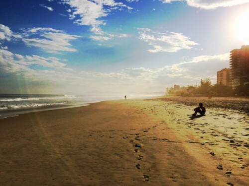 lone-person-sunset-rio-photo