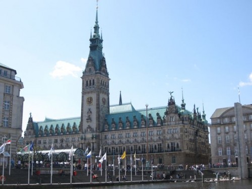 rathaus-city-hall-hamburg rathaus-city-hall-hamburg-photo