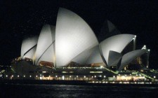 Enchanting spots: Sydney Opera House Sydney Opera House