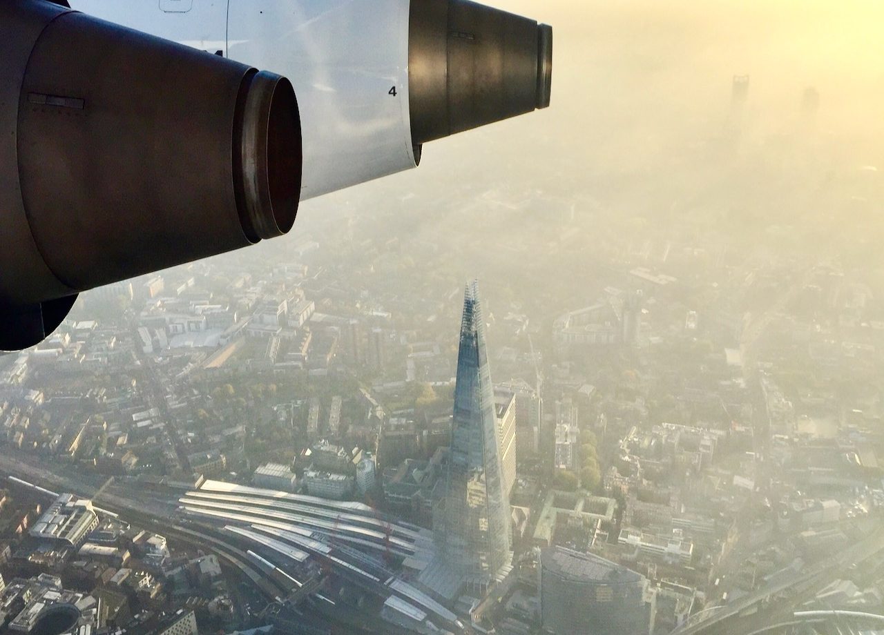 views flight to london city airport