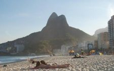 My velvet escape travel tip: Rio de Janeiro Leblon beach