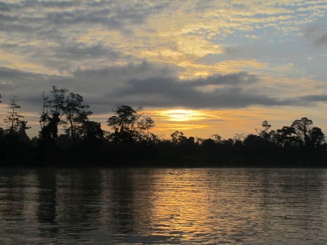sunrise-kinabatangan