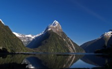 Ten things to do in New Zealand Milford-Sound