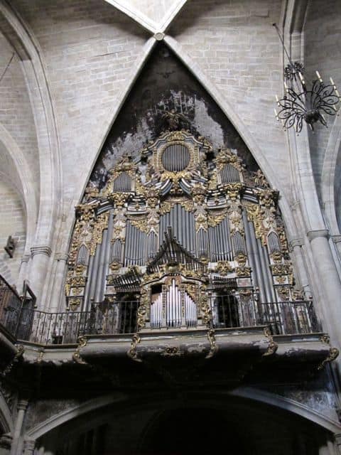 church-organ-Santa-Maria-de-la-Major