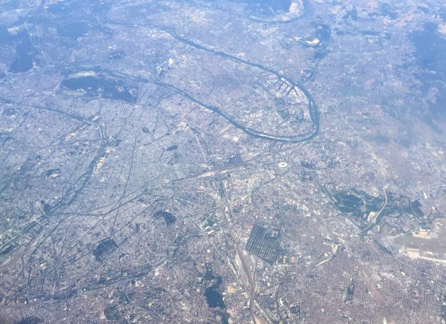 paris plane window view