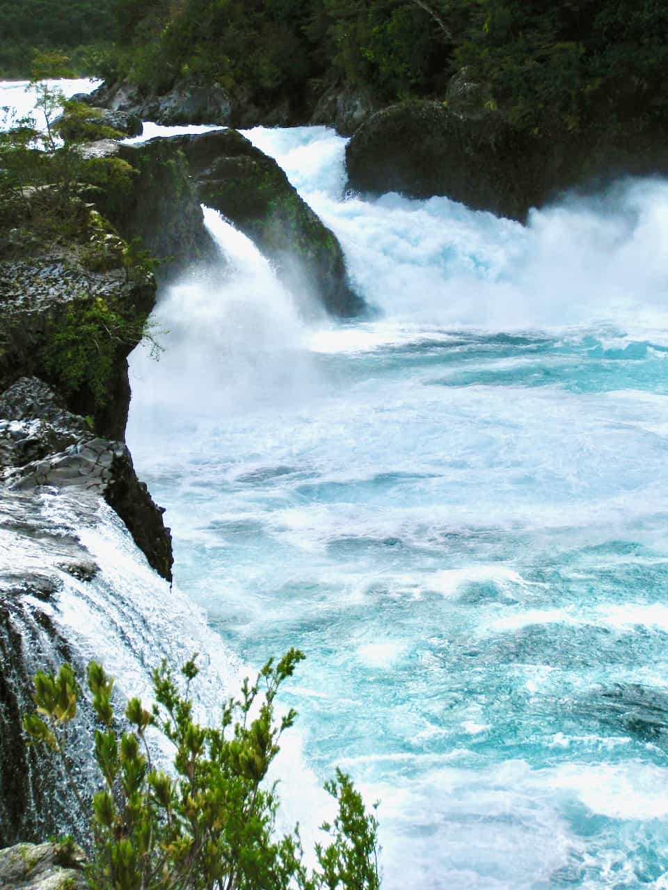 petrohue-waterfall-photo