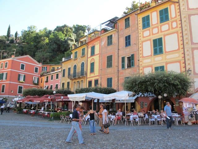 portofino-cafes-terraces