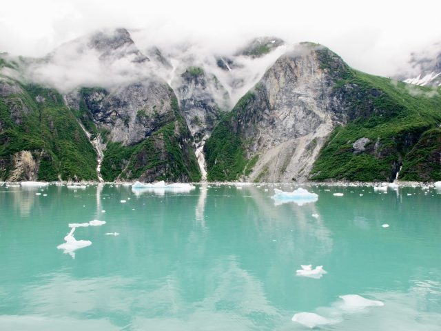 tracy-arms-fjord-alaska-cruise-jade-water-photo