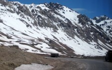 Crossing the Andes from Mendoza crossing-into-chile-andes-photo