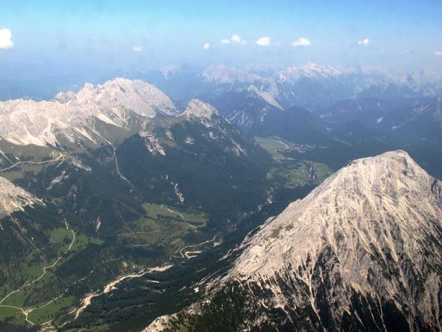 alps-peaks-aerial-view alps-peaks-aerial-view-photo