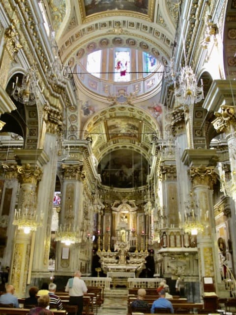 basilica-santa-margherita-photo