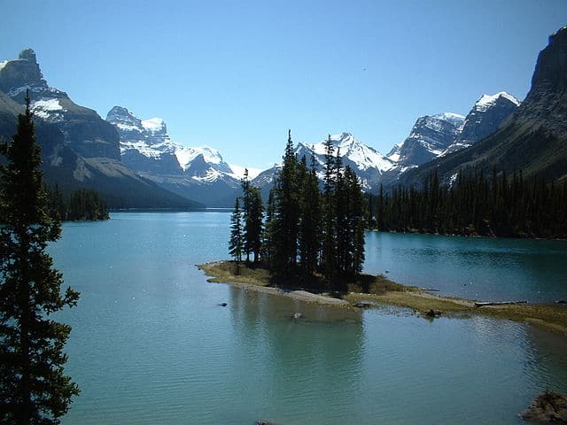 spirit-island-alberta spirit-island-alberta-photo