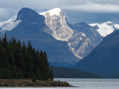 maligne-lake-canadian-rockies maligne-lake-canadian-rockies-photo
