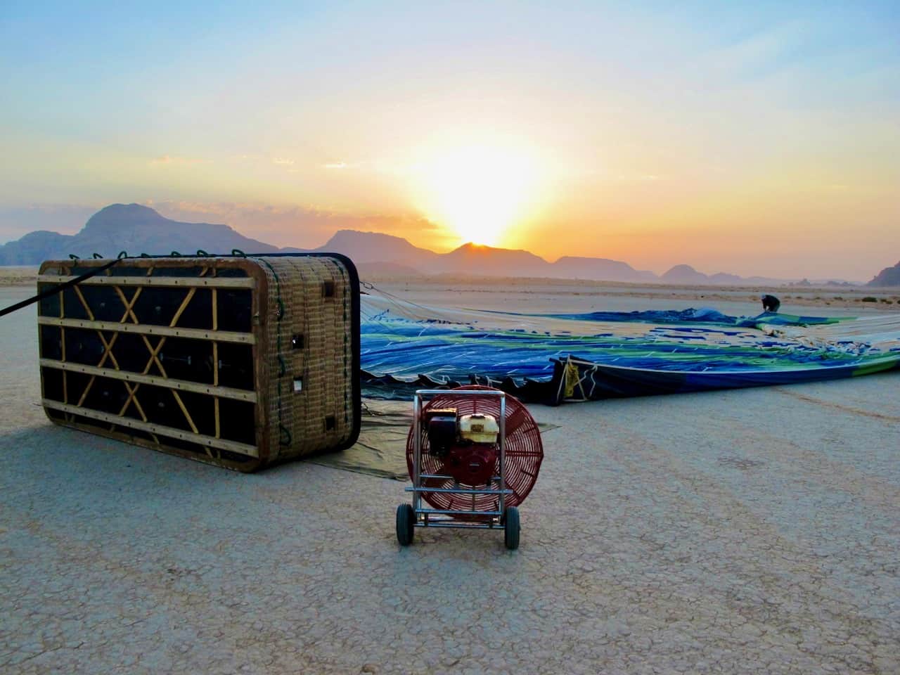 Photos of a Wadi Rum hotair