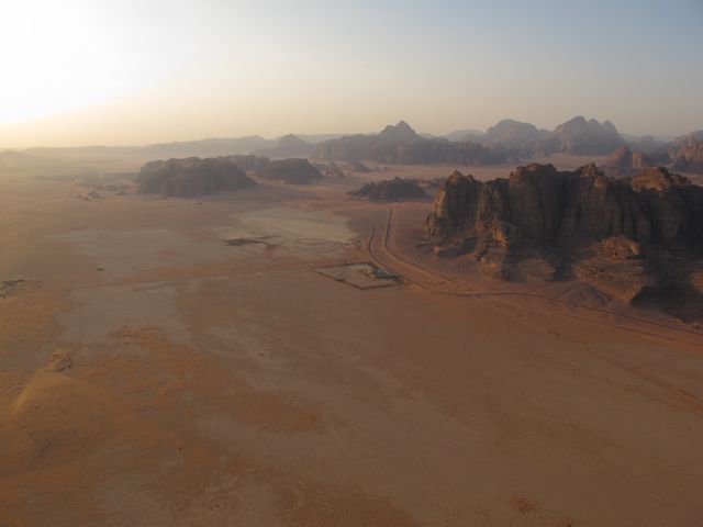 wadi-rum-panorama wadi-rum-panorama-photo