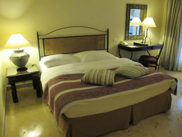 movenpick-dead-sea-room movenpick-dead-sea-room-photo