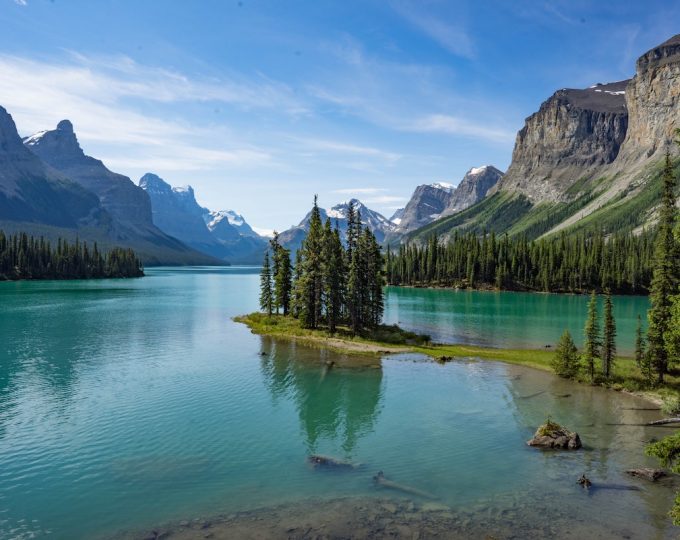 The drive to Maligne Lake in the Canadian Rockies