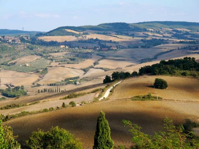 tuscany-hills tuscany-hills-photo