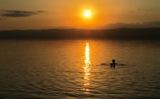Velvet Escape challenge 2012 dead-sea-solo-sunset-photo