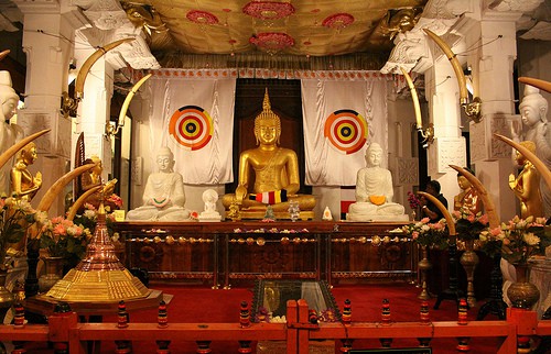 temple-of-the-tooth