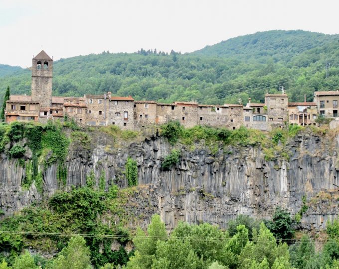 Medieval towns in Costa Brava