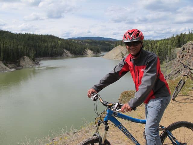 mountain-biking-yukon mountain-biking-yukon-photo