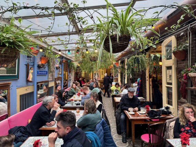cafes to visit in amsterdam