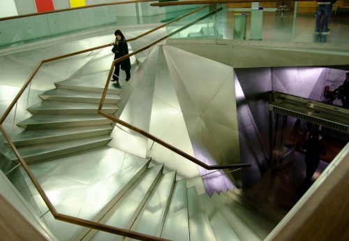 inside caixa interior-caixa-forum-madrid