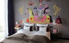 A circus act in Vienna 25-hours-hotel-vienna-room-photo