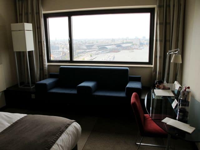 moevenpick-hotel-amsterdam-room-view-photo