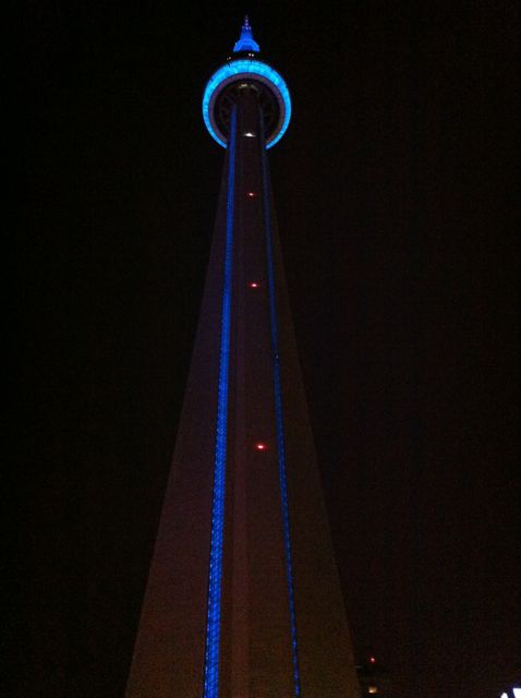 cn-tower-toronto-night cn-tower-toronto-night-photo