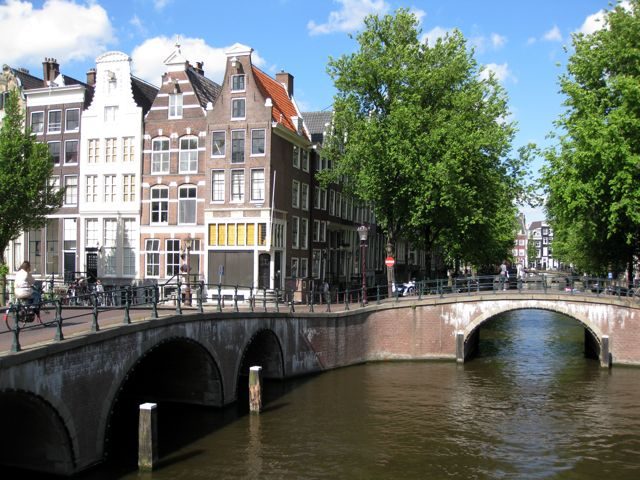 amsterdam-canals-photo