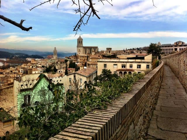 girona-wall-walk-photo
