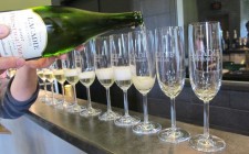 The wines of Nova Scotia sparkling-white-wine-lacadie-photo