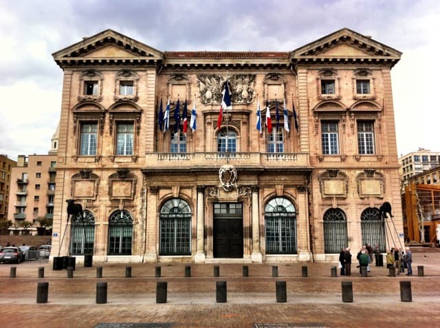 hotel-de-ville-marseille-photo