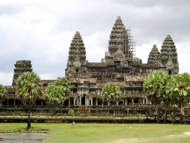 angkor-wat-temple-photo