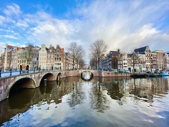 amsterdam canal photo