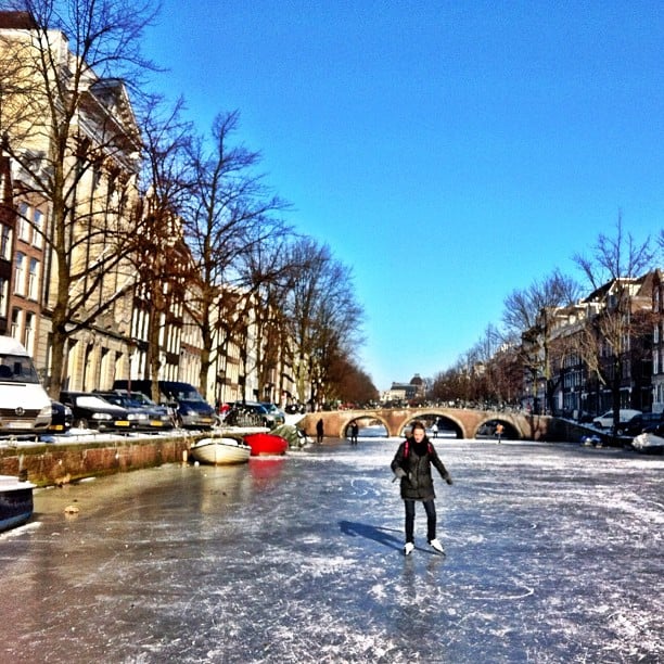 amsterdam-canal-ice-skating-photo