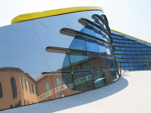 museo-casa-enzo-ferrari-photo