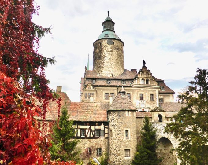 The land of a thousand castles and palaces
