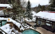 An oasis in the snow spa-scandinave-mont-tremblant-photo